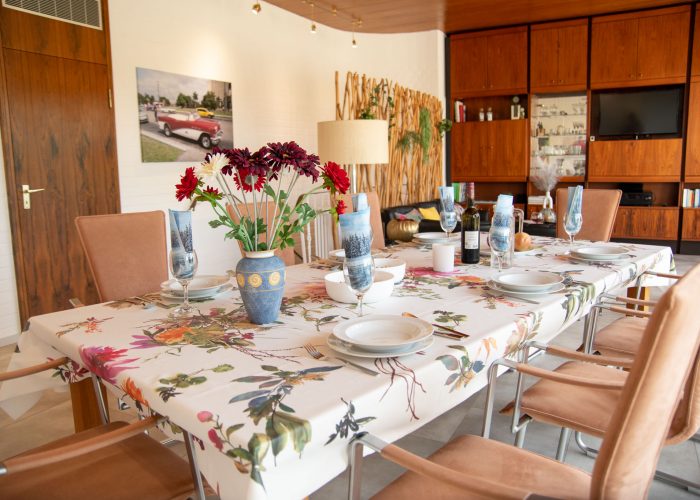Wohnzimmer Tisch